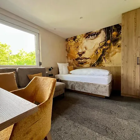 Primera Smart Micro-apartments Hotel apartamentowy Singen